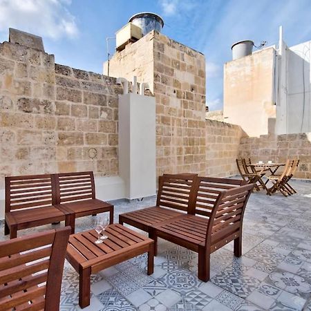 Vallettastay Old Lodge Apartment 3 ภายนอก รูปภาพ